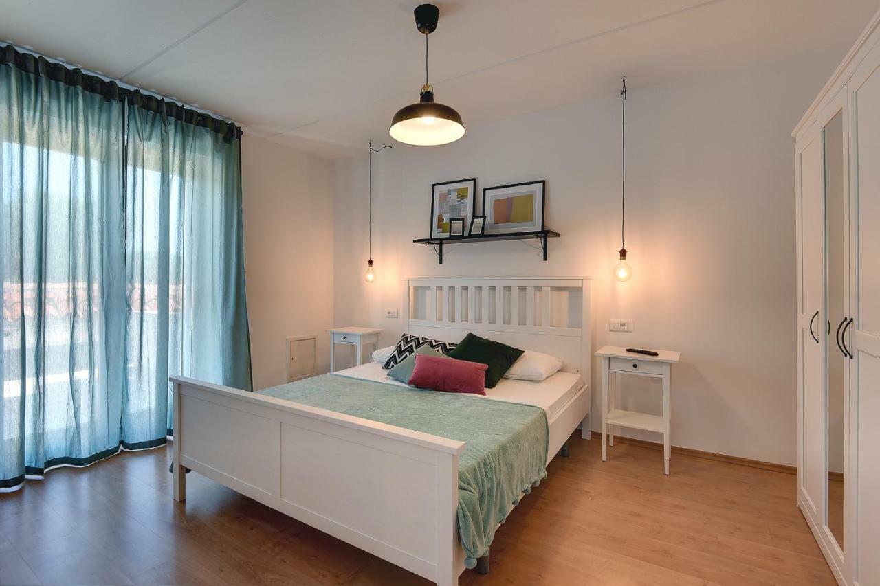 Villa Mutila Medulin Bagian luar foto