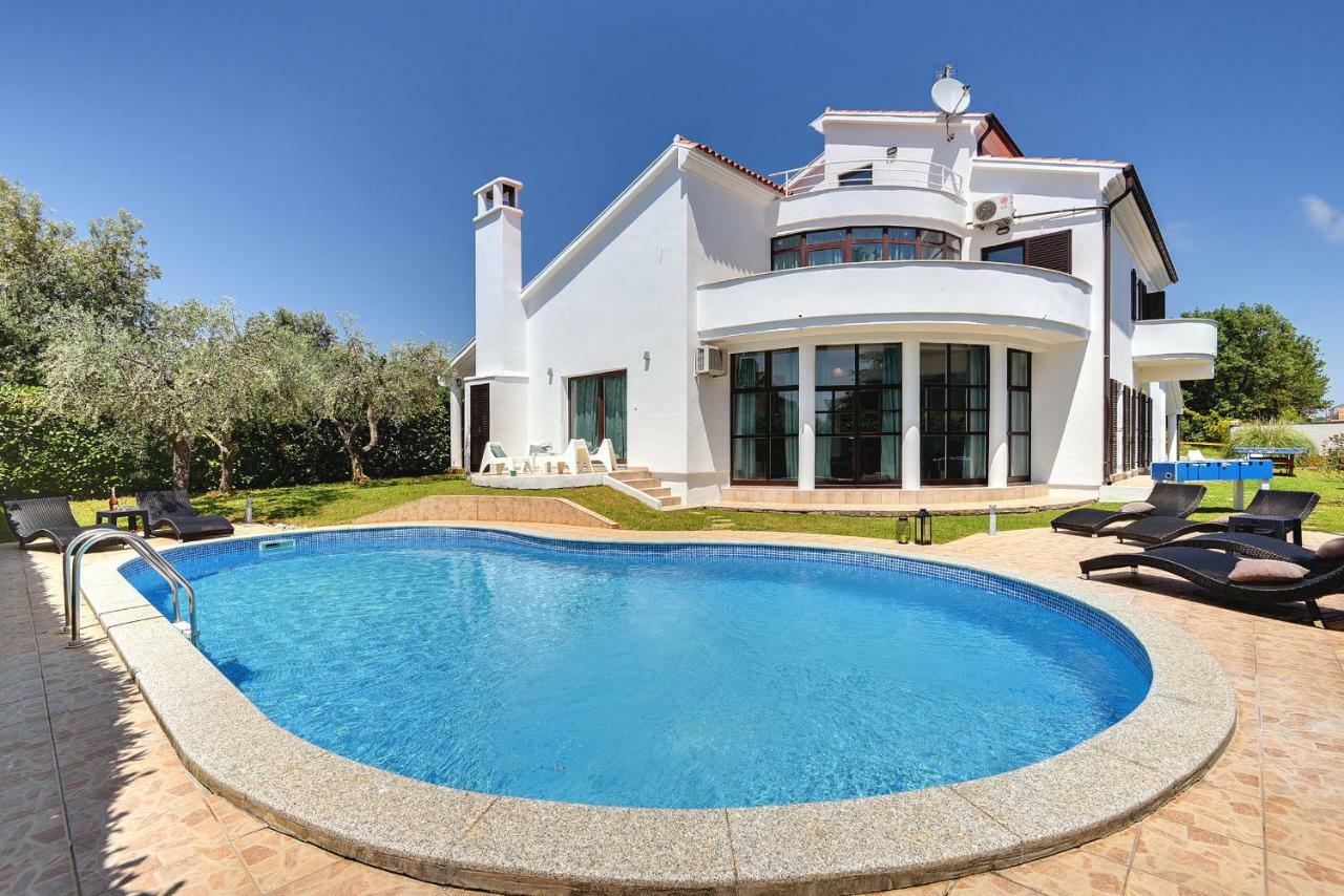 Villa Mutila Medulin Bagian luar foto